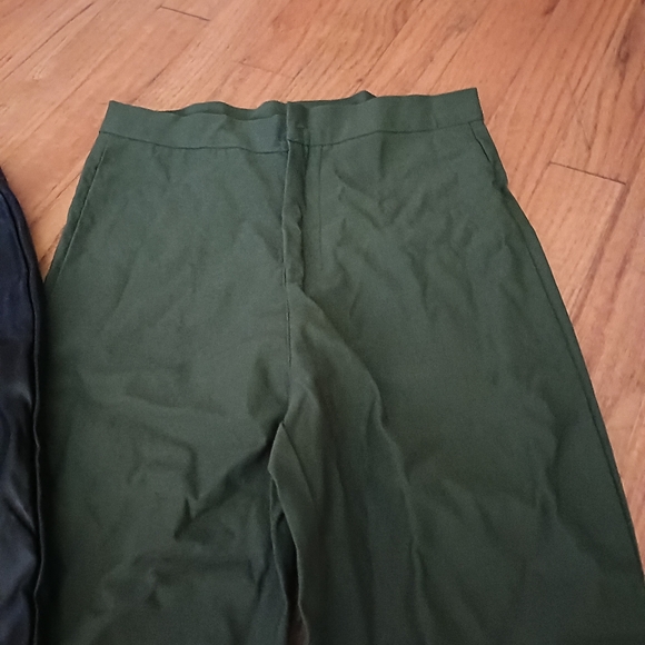 Pants bundle - Picture 2 of 6